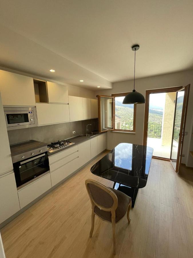 Notti O' Tunn Luxury Rooms In Centro Geraci Siculo Exteriér fotografie