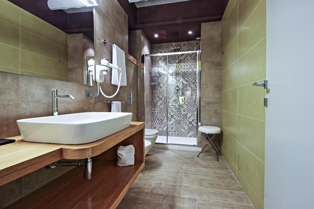 Notti O' Tunn Luxury Rooms In Centro Geraci Siculo Exteriér fotografie