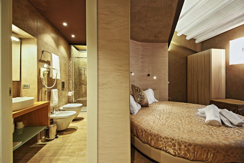 Notti O' Tunn Luxury Rooms In Centro Geraci Siculo Exteriér fotografie